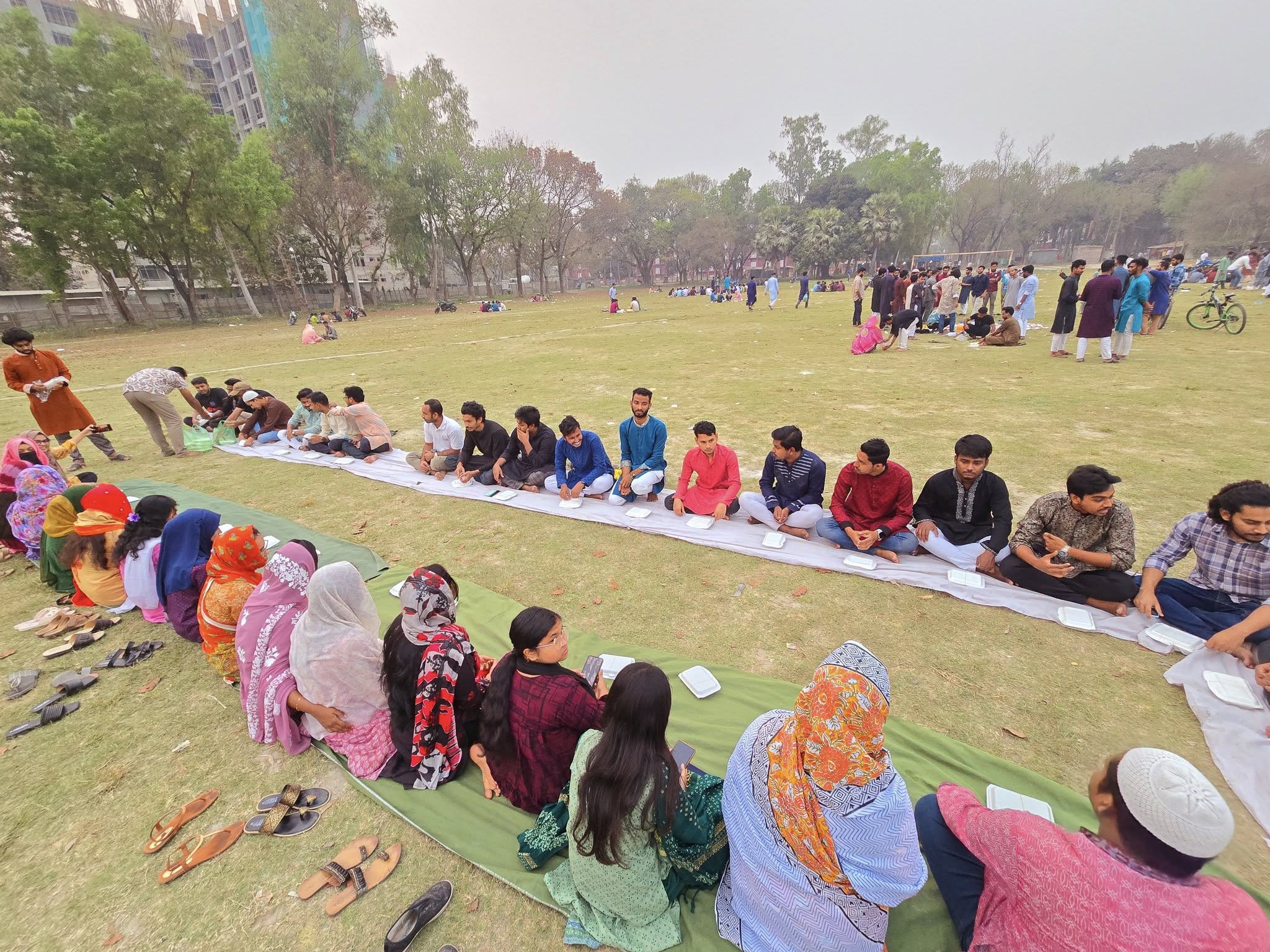 ইফতার মাহফিল image